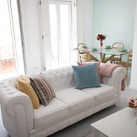 Nyaraló Castle House *