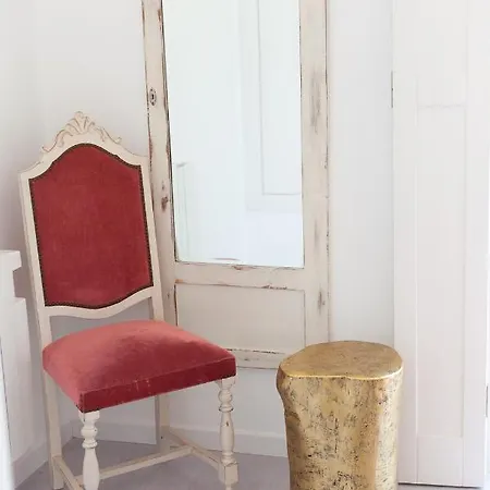 Nyaraló Castle House