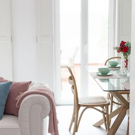 Nyaraló Castle House