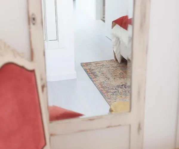 Castle House * Óbidos